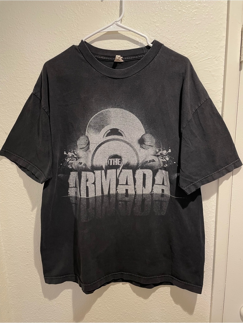 VTG The Armada Graphic Band Tee XL - Faded Black Rock T-Shirt